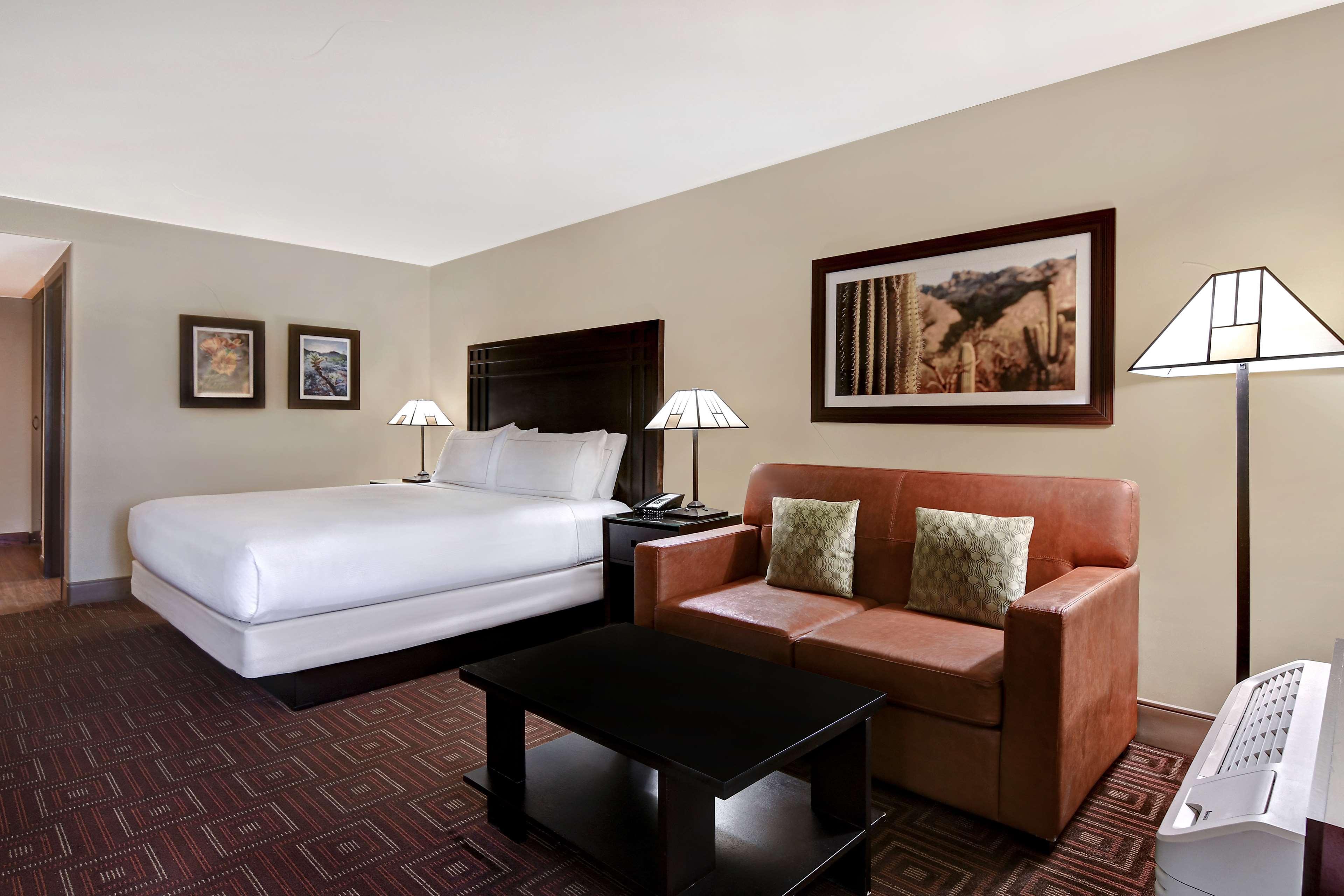 Hotel Doubletree By Hilton Phoenix- Tempe Esterno foto