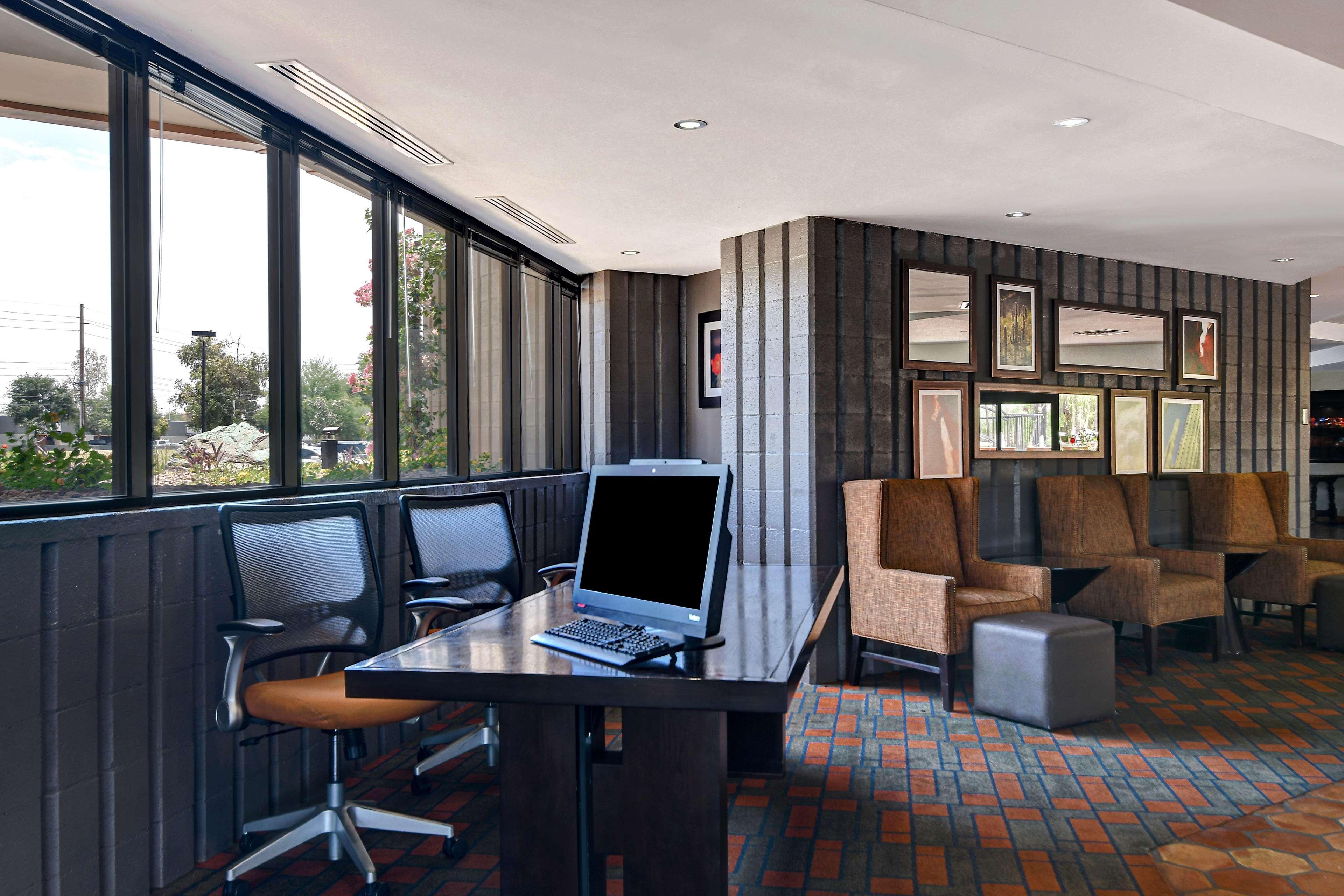 Doubletree By Hilton Phoenix- Tempe Esterno foto