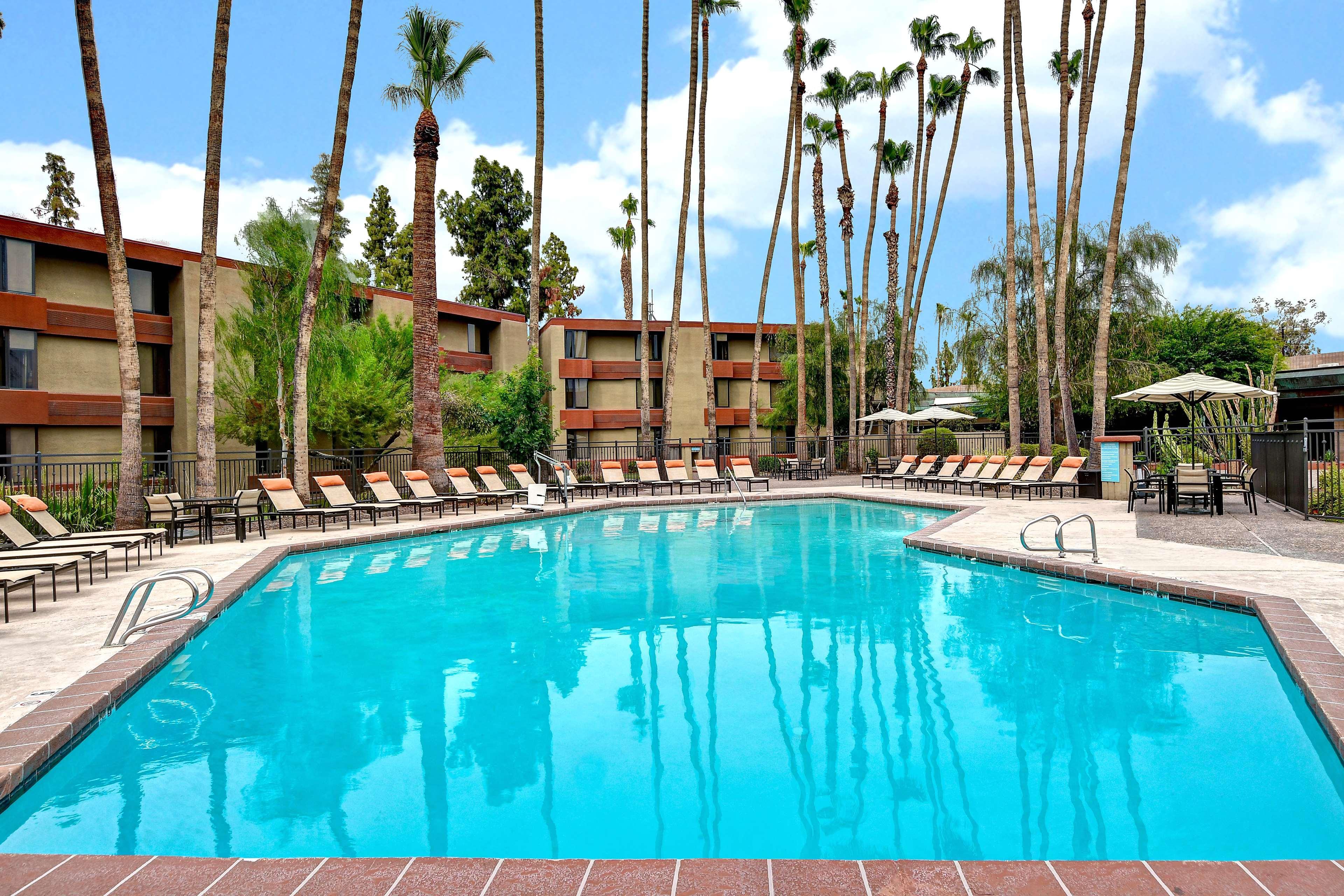 Doubletree By Hilton Phoenix- Tempe Esterno foto