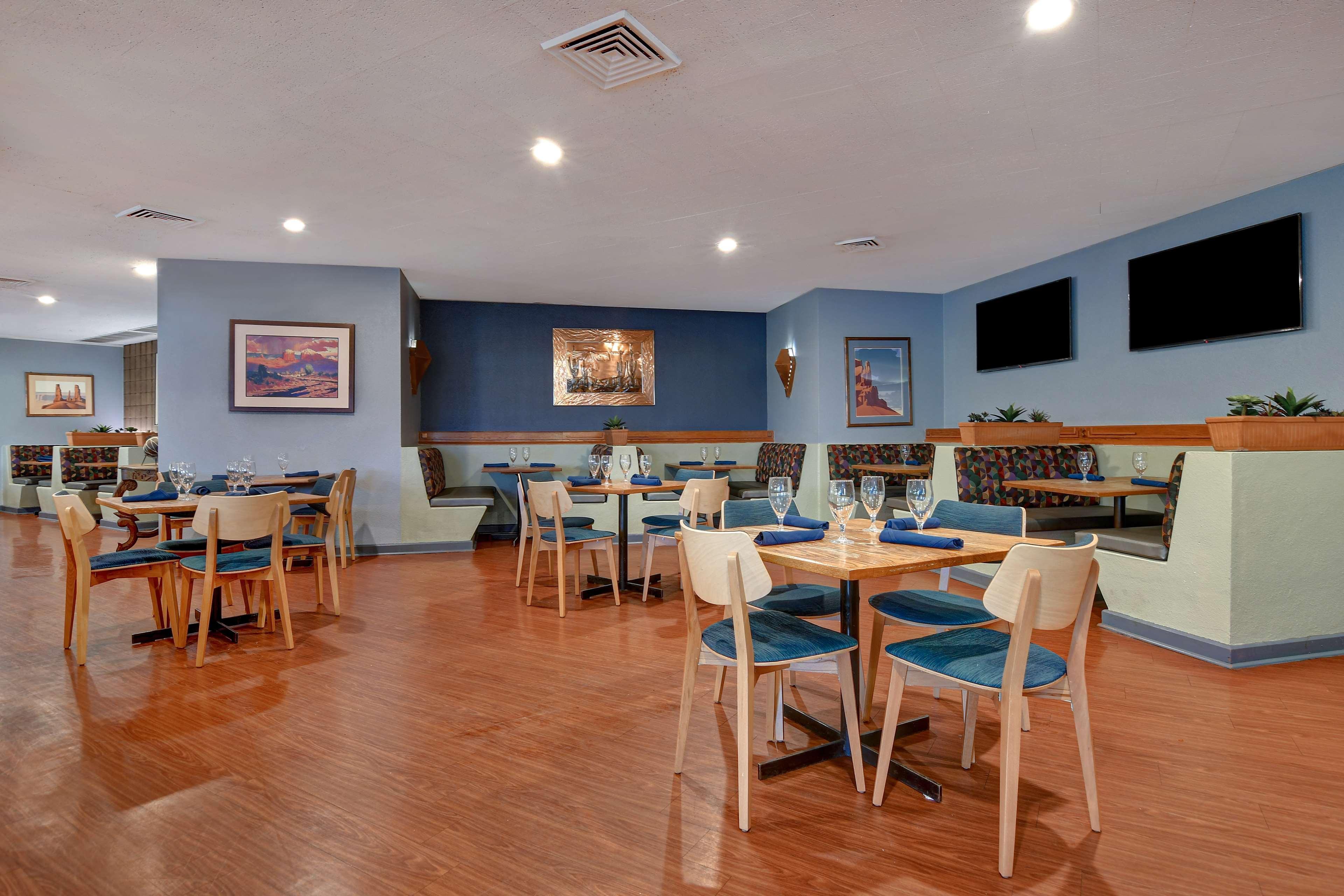 Doubletree By Hilton Phoenix- Tempe Esterno foto