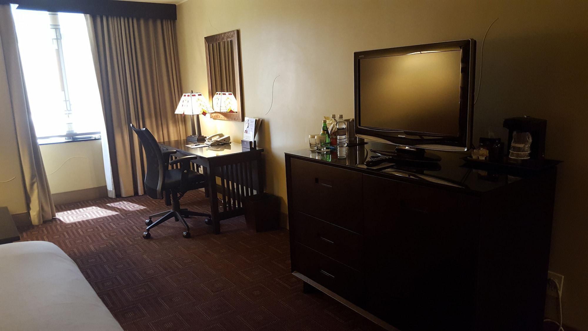 Doubletree By Hilton Phoenix- Tempe Esterno foto