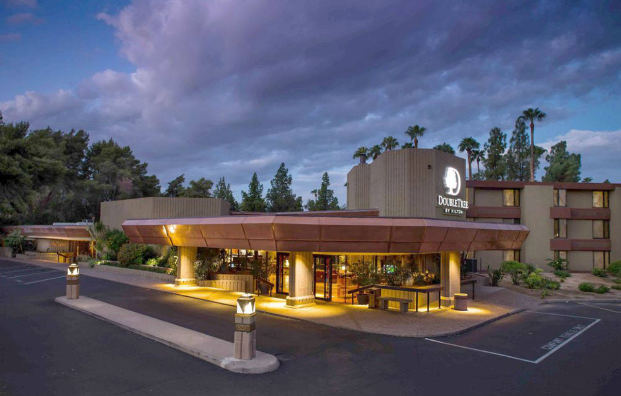 Doubletree By Hilton Phoenix- Tempe Esterno foto